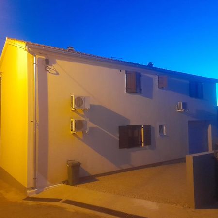 Apartment Dukic Sveti Filip i Jakov Kültér fotó
