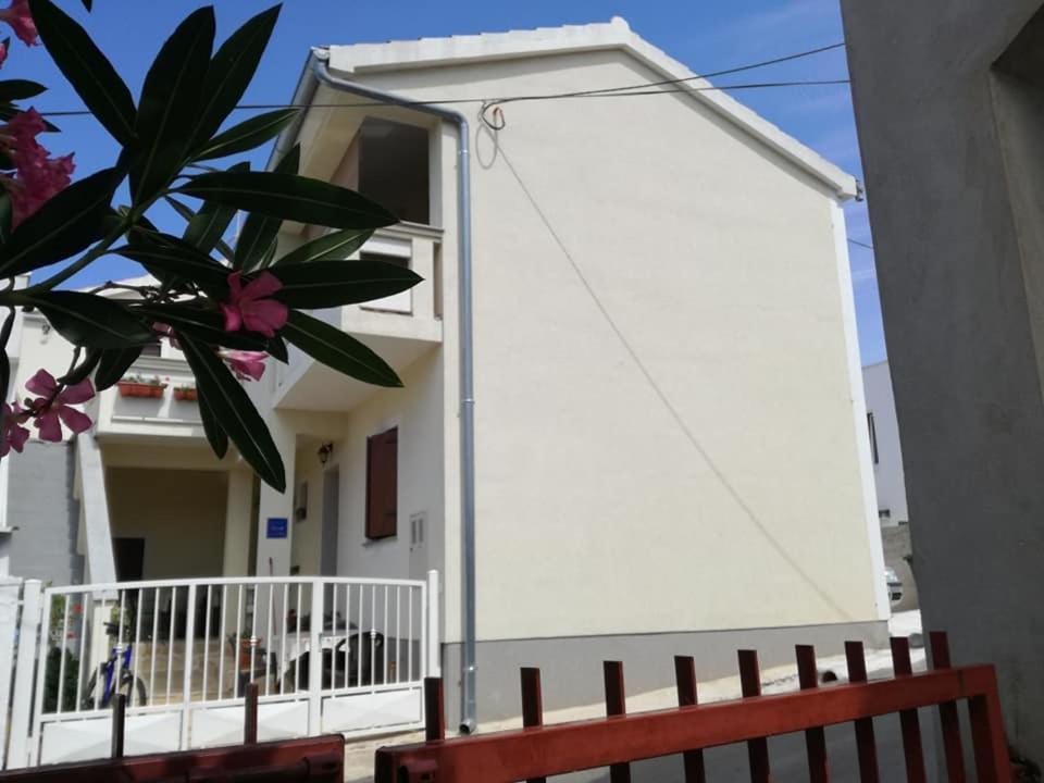 Apartment Dukic Sveti Filip i Jakov Kültér fotó