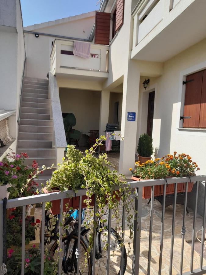 Apartment Dukic Sveti Filip i Jakov Kültér fotó