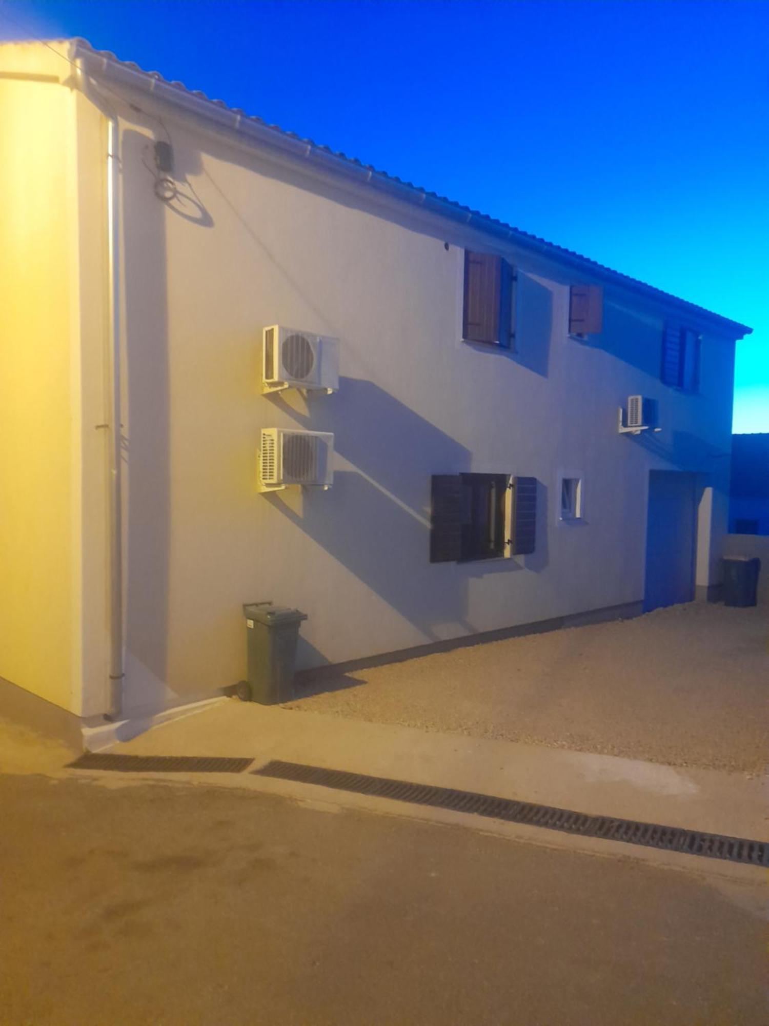 Apartment Dukic Sveti Filip i Jakov Kültér fotó